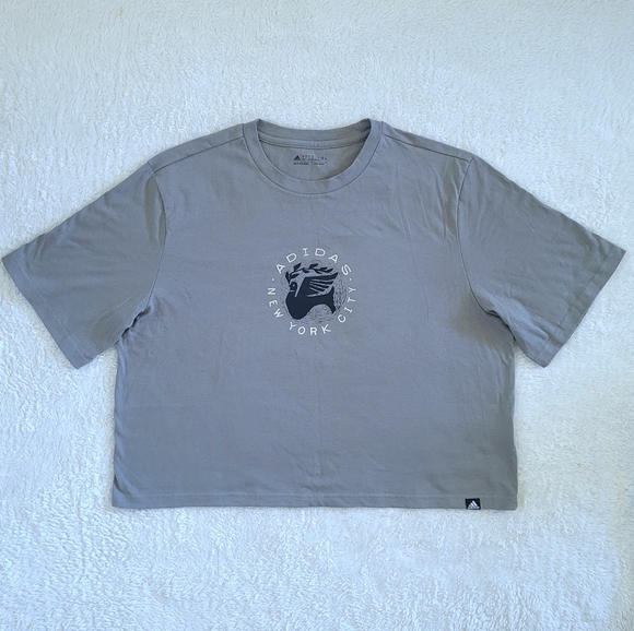 Adidas New York City🏙 Peace Dove🕊 Tee👕 - NWT - Picture 7 of 14